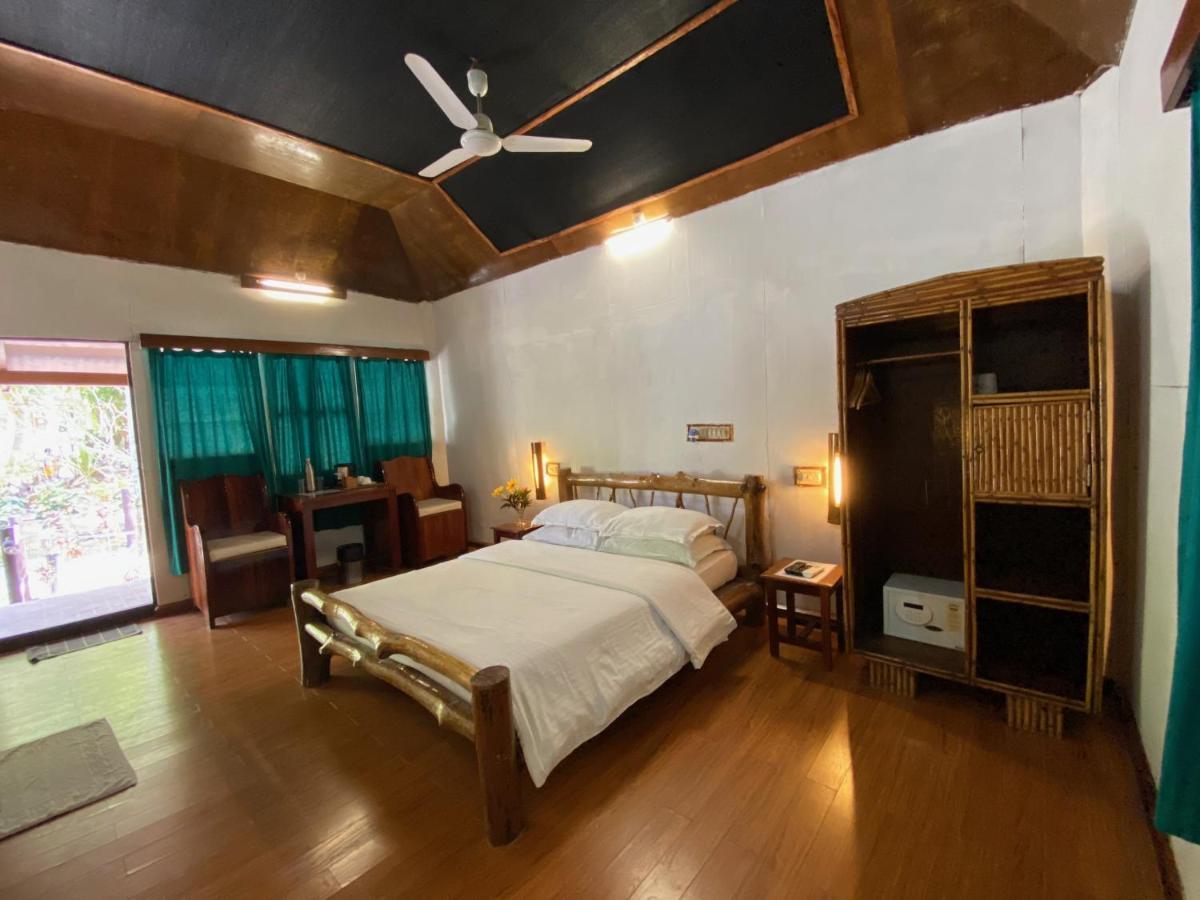 Wild Orchid Hotel Kala Pathar Beach Exterior foto