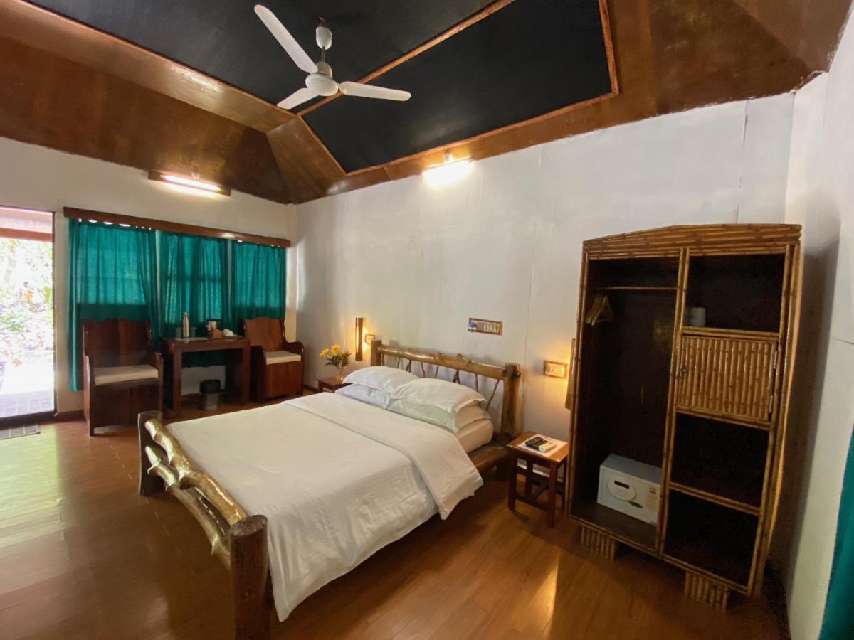 Wild Orchid Hotel Kala Pathar Beach Exterior foto